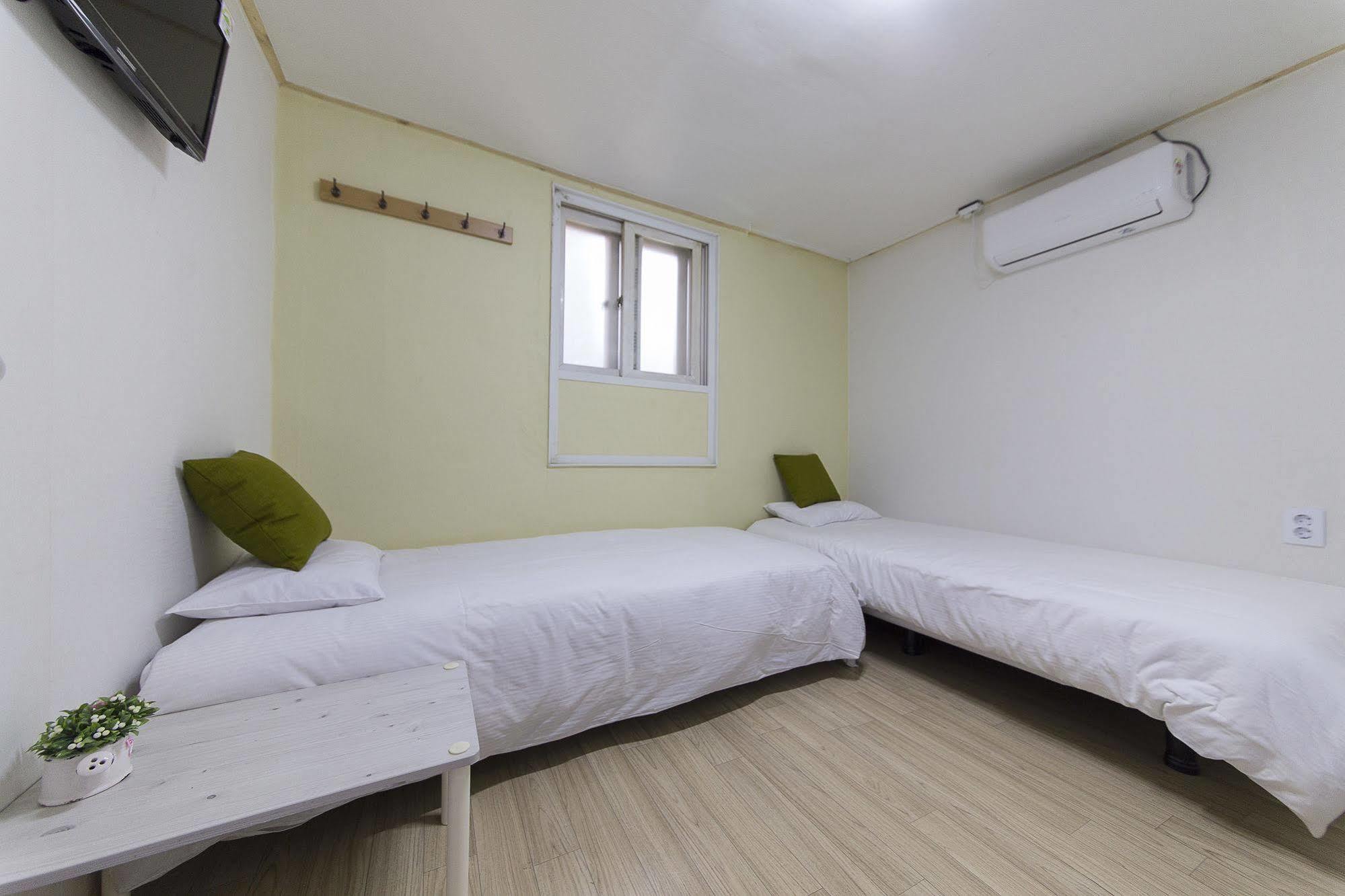 K-Seoul Guesthouse ภายนอก รูปภาพ