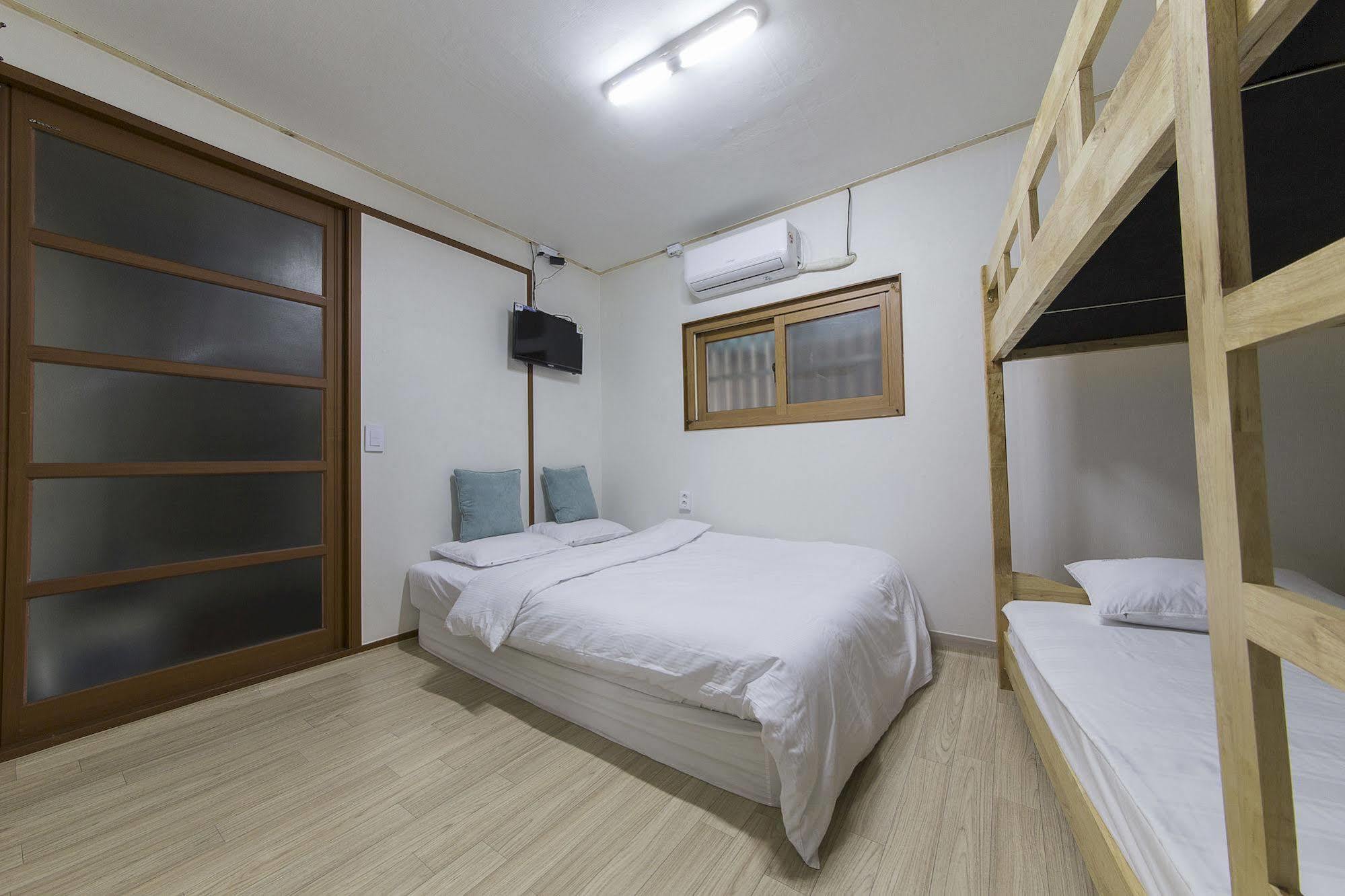 K-Seoul Guesthouse ภายนอก รูปภาพ
